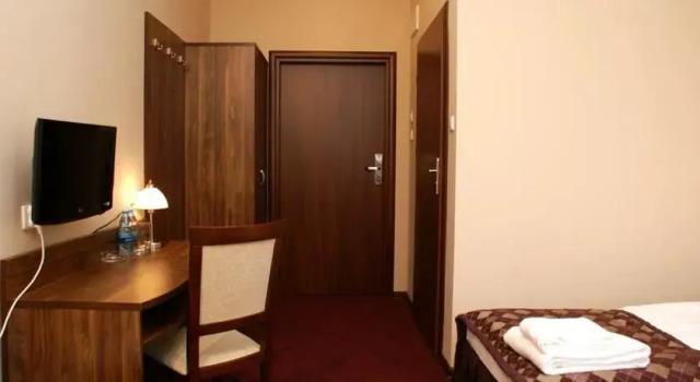 Hotel Belfort, Buchen Sie Hotel Łomża Podlachien