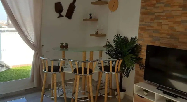 Апартаменты Ático 4 dormitorios cerca de la playa con gran terraza y 2 parkings