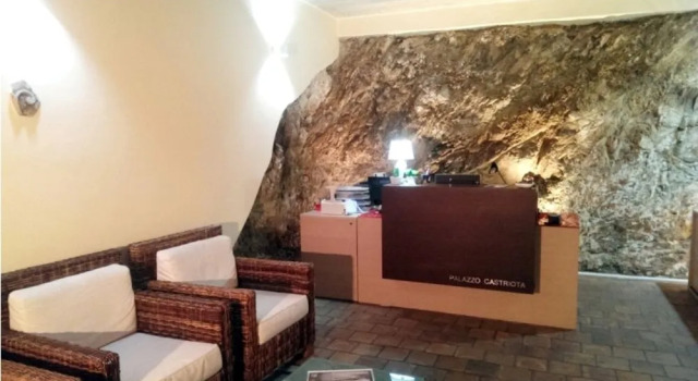 Relais Hotel Palazzo Castriota, Book Hotel Corigliano Calabro Calabria