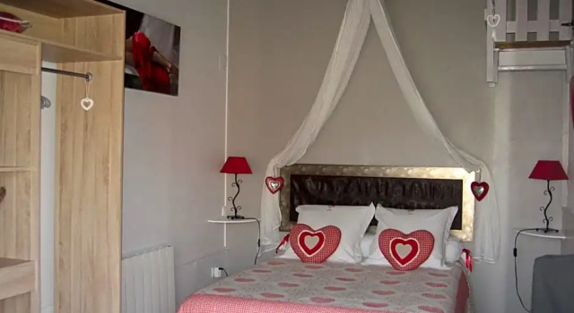 La Roseraie, Prenota Hotel Trizay Charente Marittima