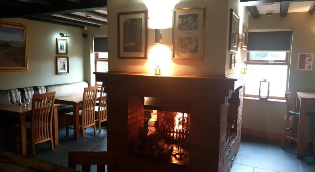 The Huntsman Inn of Little Wenlock, Забронировать Отель Телфорд Шропшир