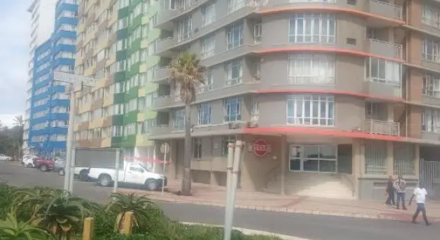 Stesh Durban Beachfront Hotel-style, Забронировать Отель Дурбан Квазулу-Наталь, рядом с Пляж Dairy Beach