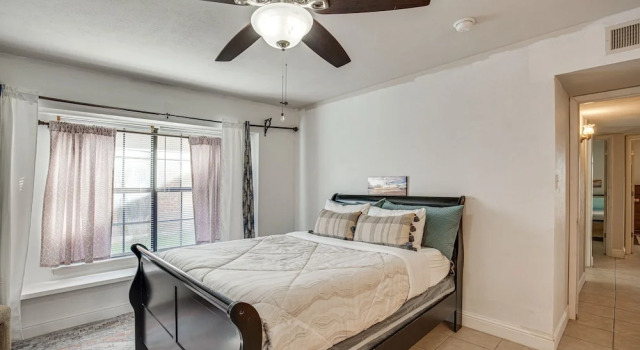 < 1 Mi to Lake Ray Hubbard: Home w/ Patio!