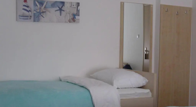 Rooms Stella, Rezerwuj Hotel Hotele w Sesvete ze śniadaniem, Śniadanie