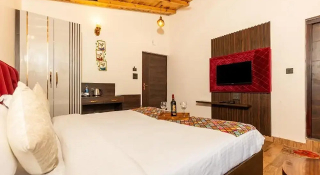 Aranya Mukteshwar, Rezervovat Hotel Nainital Uttarakhand