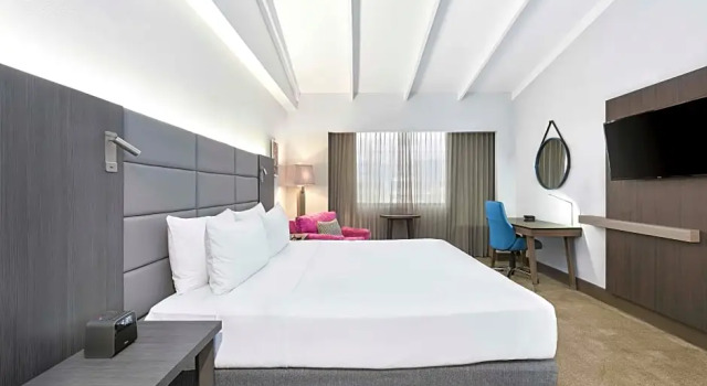 Люкс Crowne Plaza San Jose La Sabana by IHG