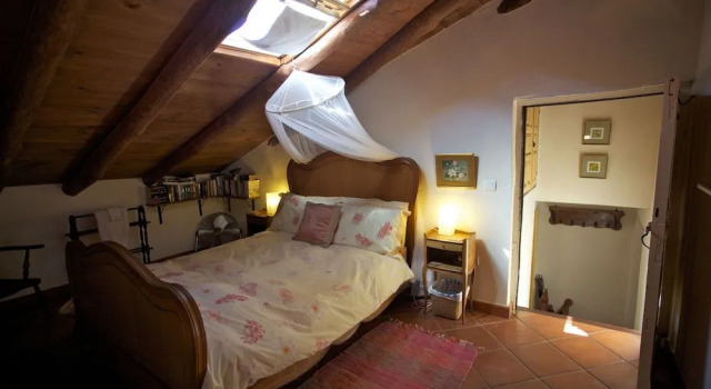 Casa Estrella, Забронировать Отель Алахар Sierra de Aracena y Picos de Aroche, рядом с Часовня Королевы Ангелов