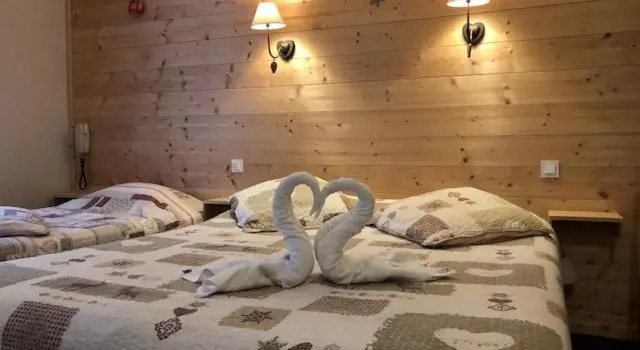 Трёхместное шале с видом на горы Le Sacca Hôtel restaurant