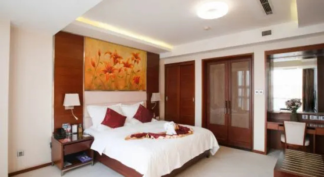 Люкс Deluxe Wanhua Hotel