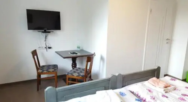 Privatzimmer Jarosch, Book Hotel  