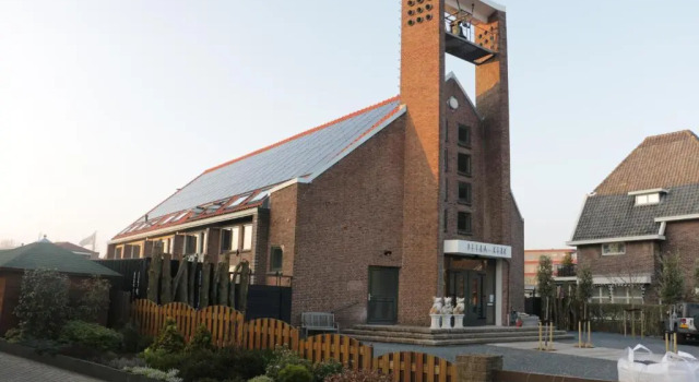 B&B de Petrakerk, Забронировать Отель «постель и завтрак» Нордвейк-ан-Зе Южная Голландия
