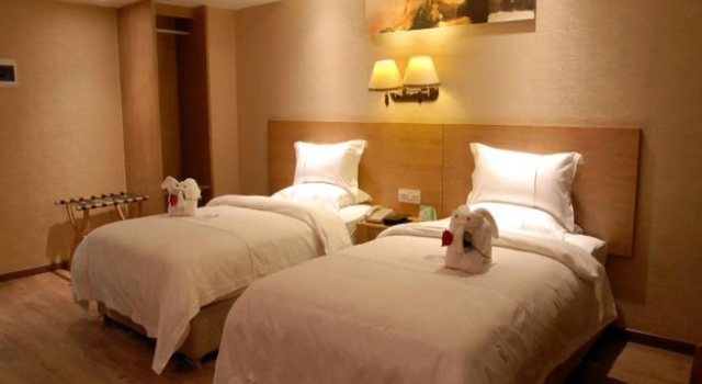 Двухместный номер Standard Insail Hotels (Guangyuanxincun Jingtai Pedestrian Street Guangzhou)