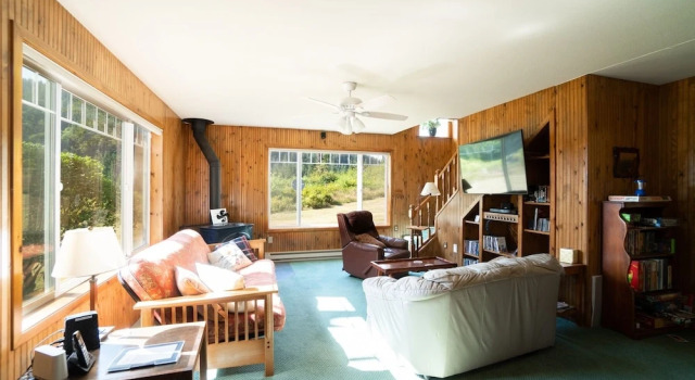 Kris's - 5 Br Cabin, 예약 호텔 틸라무크 Oregon Coast