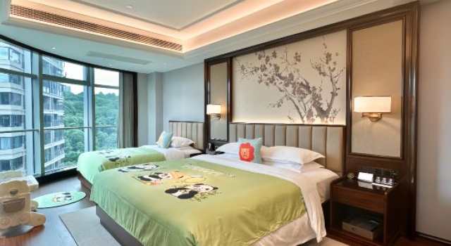 Семейный люкс Huaer International Hotel