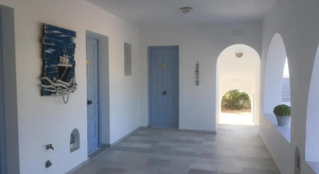 Bluefox Apartments