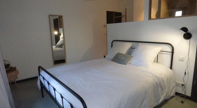 Standardní Dvoulůžkový s manželskou postelí pokoj s balkonem Chambre D’Hôte D’or Les Anges