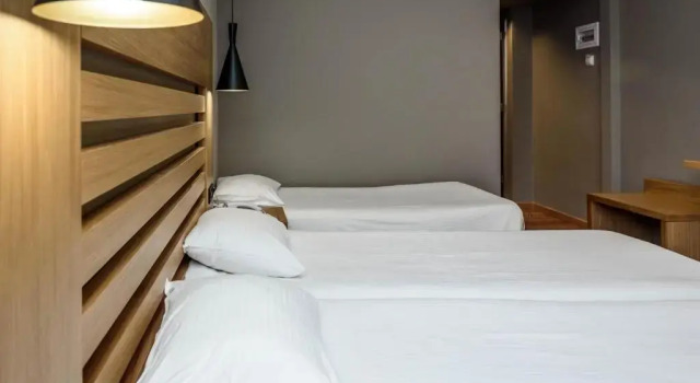 Трёхместный номер Standard с видом на город Agamemnon Hotel