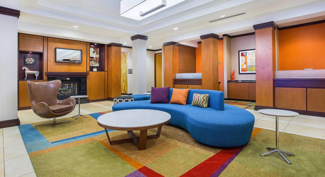 Fairfield Inn & Suites by Marriott Louisville East, Book Hotel Hurstbourne Louisville Metropolitan Area