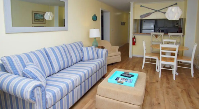 Ocean Pier IV by Elliott Beach Rentals