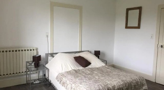 Gites les Grandes Gouttes, Rezerwuj Hotel Le Syndicat Great Eastern Region
