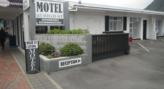 High Street Living Motel, Забронировать Мотель Отели Пиктон с парковкой, Парковка