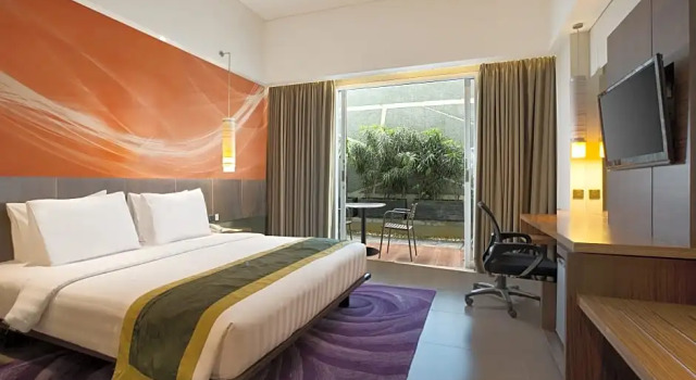 Deluxe Double room Holiday Inn Bandung Pasteur by IHG