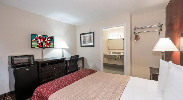 Двухместный номер Standard Red Roof Inn Mobile - Midtown
