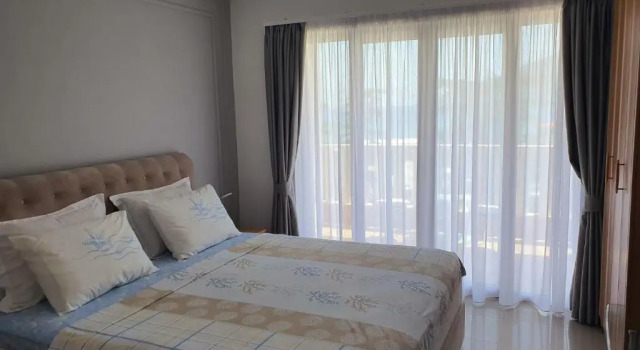 Студия с балконом и с красивым видом из окна Montesun Residence
