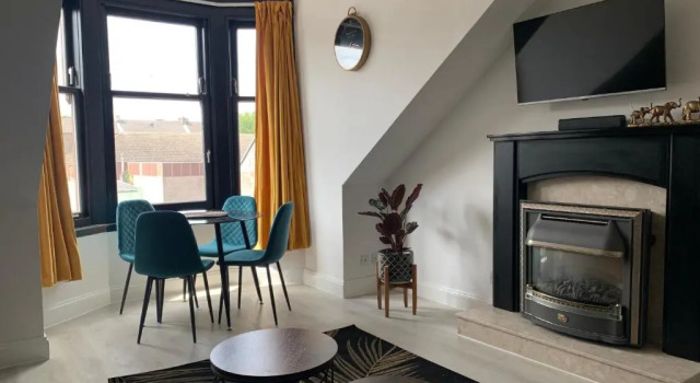 Апартаменты Lovely 2 Bedroom Apartment in Central Location