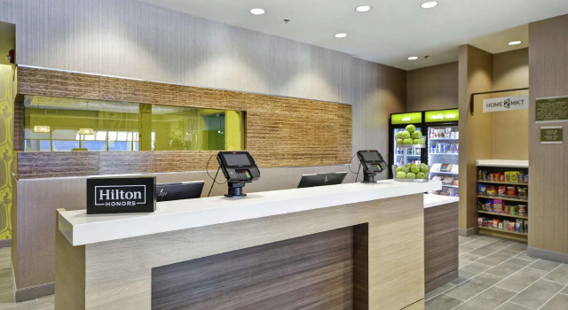 Home2 Suites By Hilton Carbondale, Buchen Sie Hotel Hotels in Illinois mit Parkplatz, Parkplätze