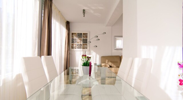 Brand new Villa El Rosario