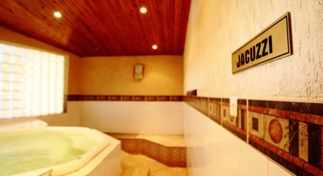 Crossroads Hotel, Réserver Hôtel Hôtels 3 étoiles à Lilongwe, 3*