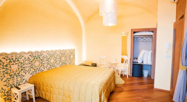 Люкс Classic Grantò B&B