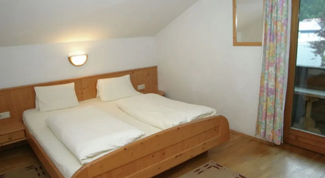 Contemporary Apartment in Altenmarkt Im Pongau Near Ski Area, Rezerwuj Apartament Hotele w Salzburg z parkingiem, Parking