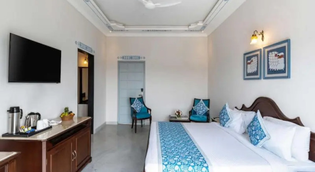 Двухместный номер Superior с балконом Maan Vilas By Stone Wood Udaipur