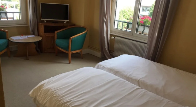 Четырёхместный номер Standard Hôtel De La Paix