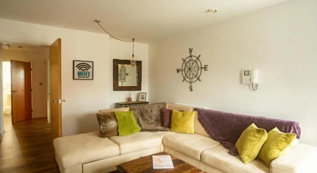 Апартаменты Chester railway station luxury apartment - sleeps 4 & FREE parking!