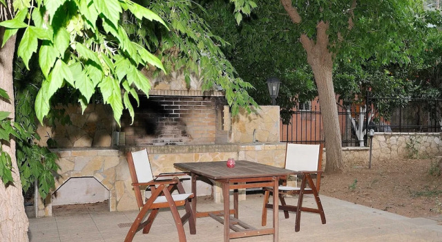 Вилла с 3 комнатами Family Maisonette by the Beach with Pool