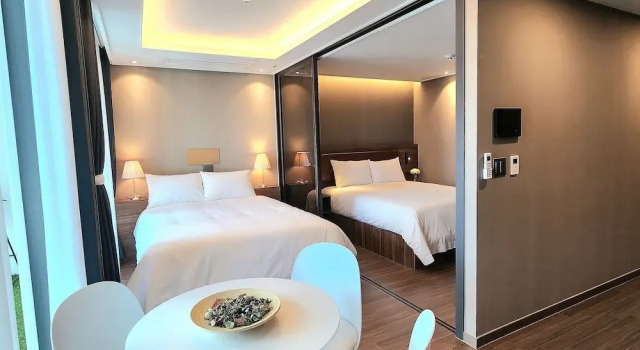 Suite familiare con parziale vista mare ThePlace34