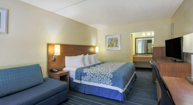Двухместный номер Standard Days Inn by Wyndham Newark Wilmington