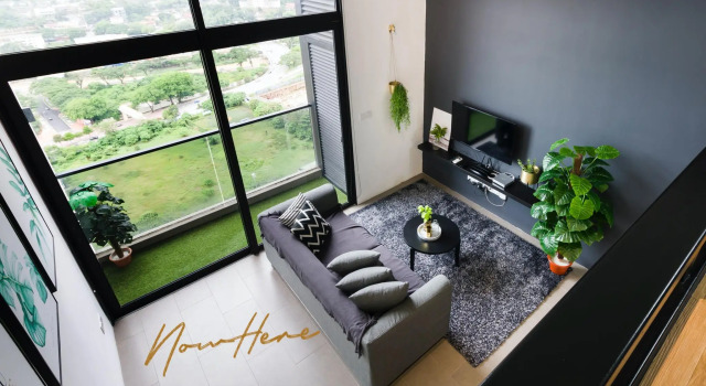 Люкс NowHere Boutique Suites at EST KL Sentral