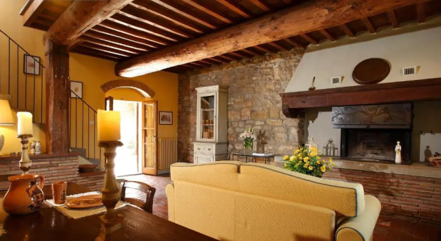 Agriturismo Vecchia Quercia, Book Farm Stay Hotels in Poppi with a Pool, Swimming Pool
