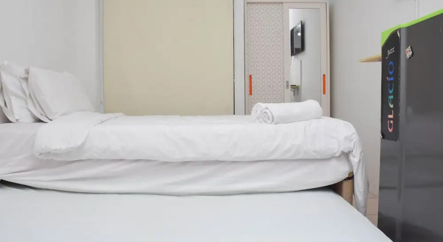Cozy Stay And Homey Studio At Tifolia Apartment