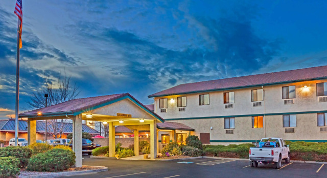 Super 8 by Wyndham Union Gap Yakima Area, Забронировать Мини-отель Мотели Якима, Мотель