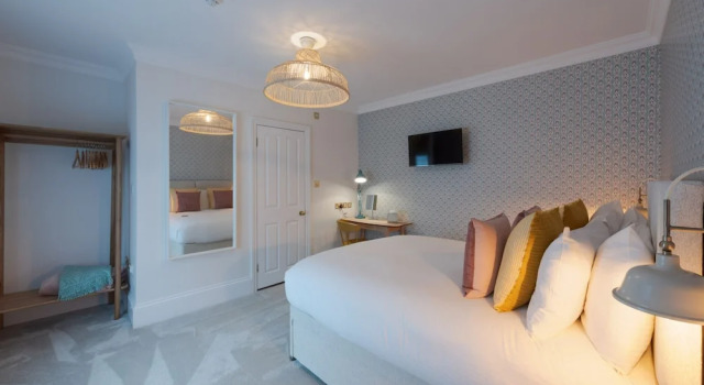 Номер Executive The Clarence Boutique Rooms