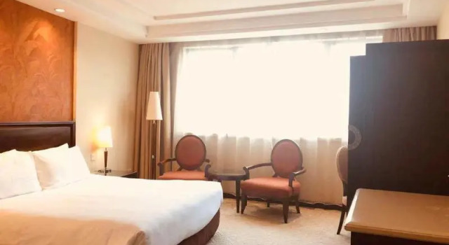 Номер Standard Mercure Shanghai Royalton