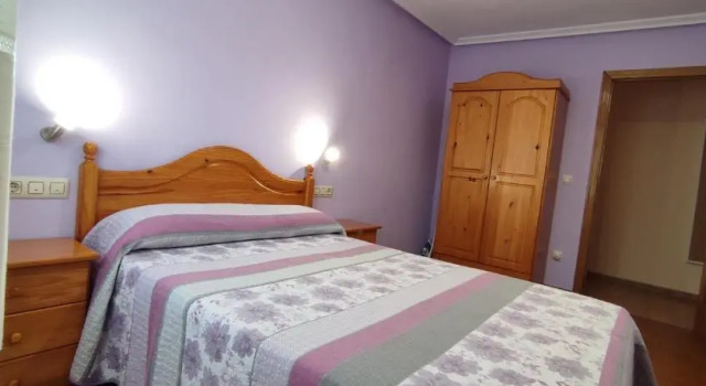 Apartamentos Casa Alvarina - Luarca, Prenota Appartamento Hotel a Asturie con parcheggio, Parcheggio