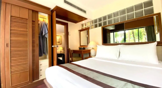 Люкс с 2 комнатами Sunset Beach Resort