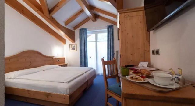 Двухместный номер Standard с балконом Hotel Garni Sottobosco