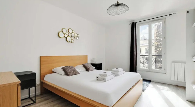 Authentic Apartment - 1br/5p - La Villette